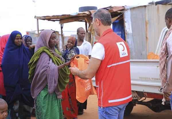Somali'ye İnsani Yardım